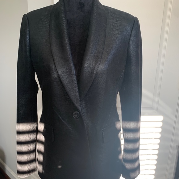 Black faux leather blazer - Picture 2 of 5
